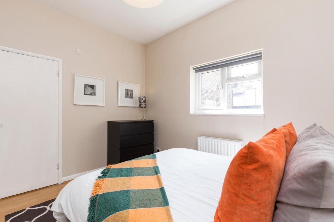 Modernised Apartments 1 And 2 Bedrooms Option Terrace And Balcony High Street London Eksteriør bilde
