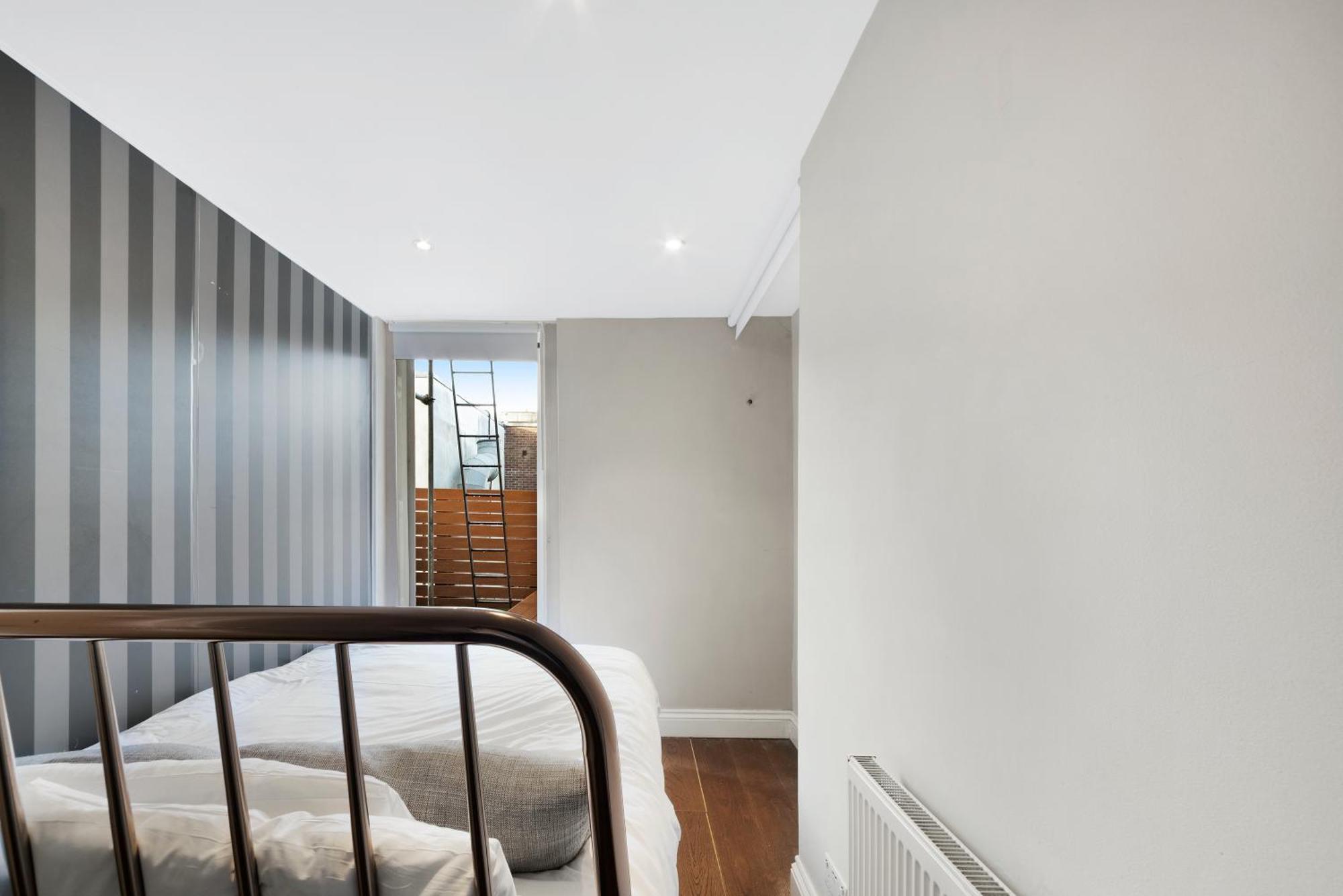 Modernised Apartments 1 And 2 Bedrooms Option Terrace And Balcony High Street London Eksteriør bilde